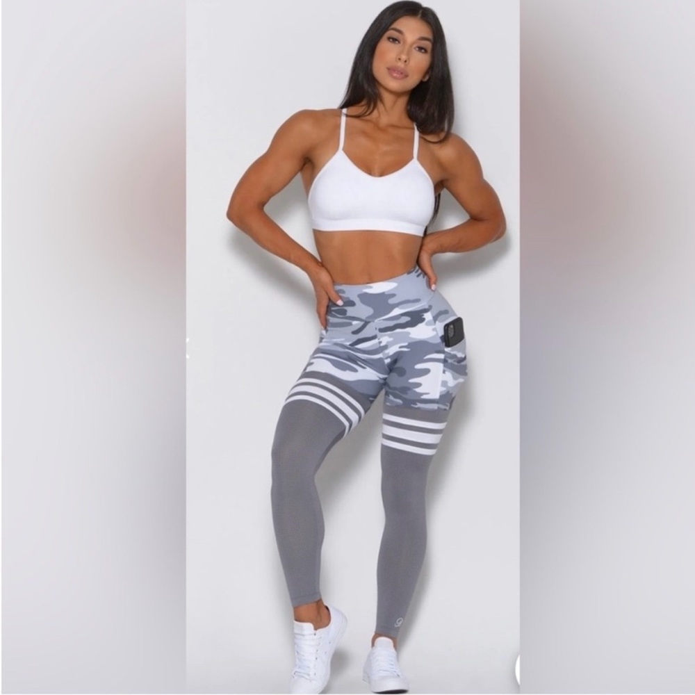 ❌❌SOLD❌❌Bombshell Leggings